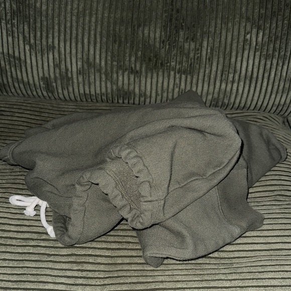 Wild Fable Dark Gray Cropped Hoodie - Picture 6 of 6